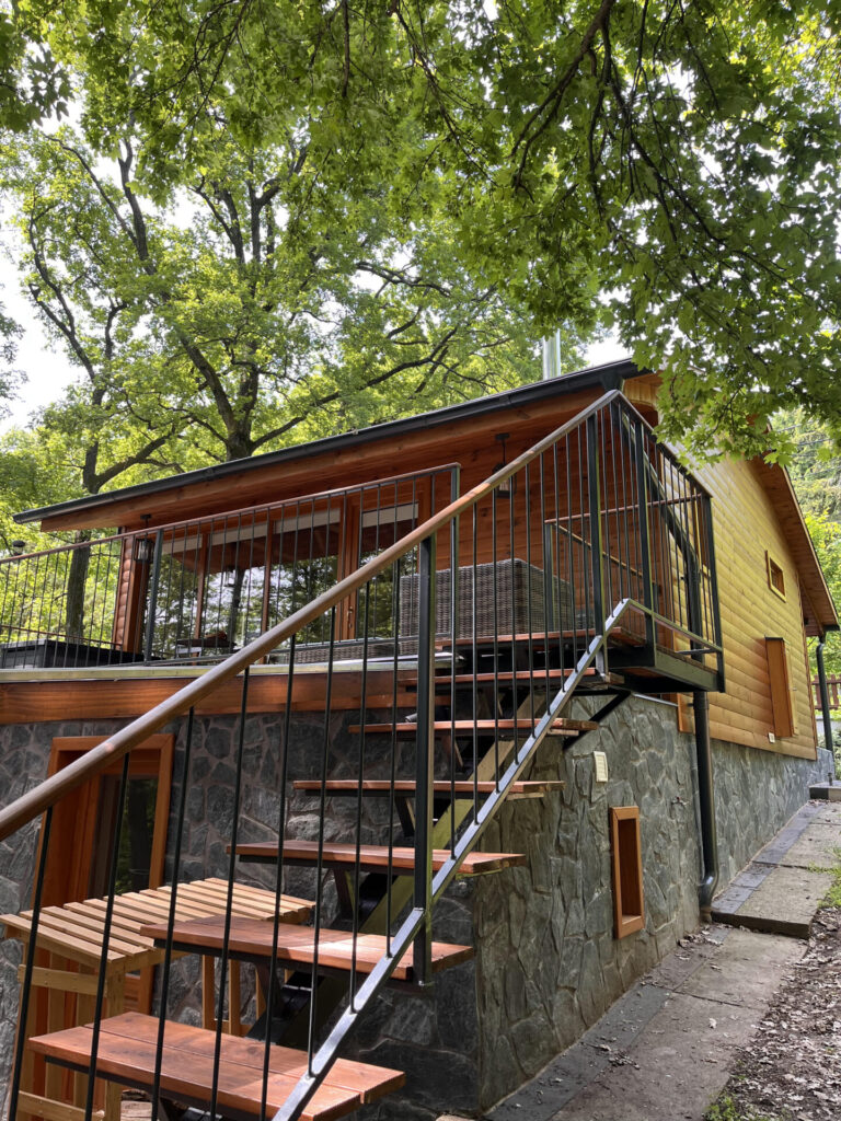 Tölgyudvar Vendégház Kismaros